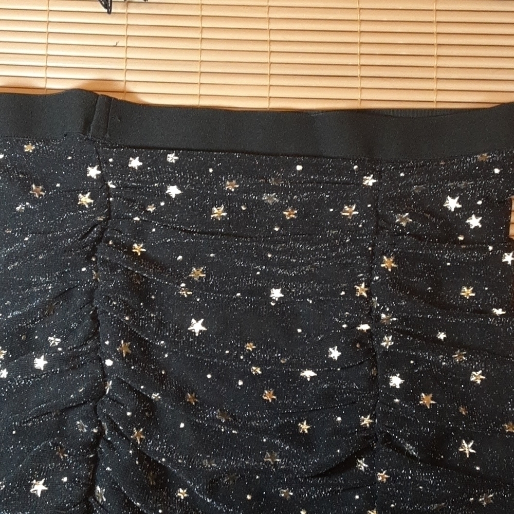 Shein Dark Blue Top with Golden Stars & Elastic Band - Size Medium - Picture 3 of 4